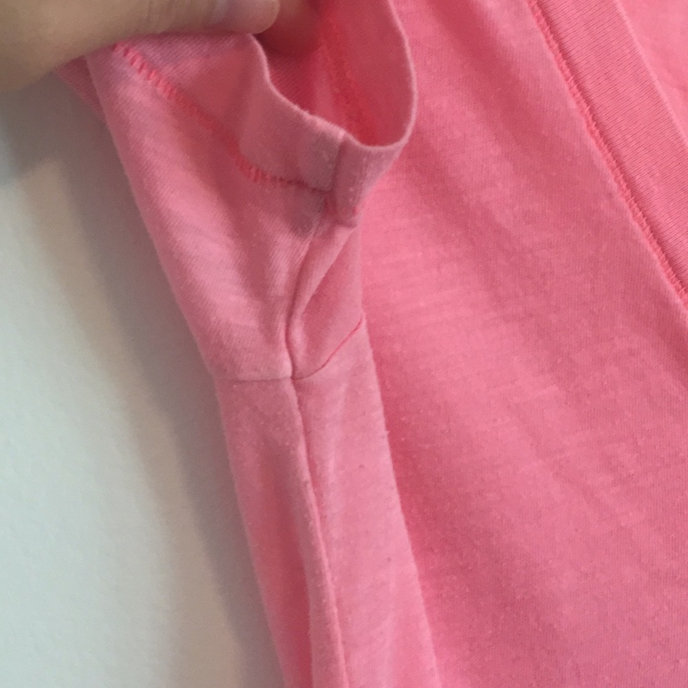 Victoria’s Secret PINK basic tee - Picture 4 of 8